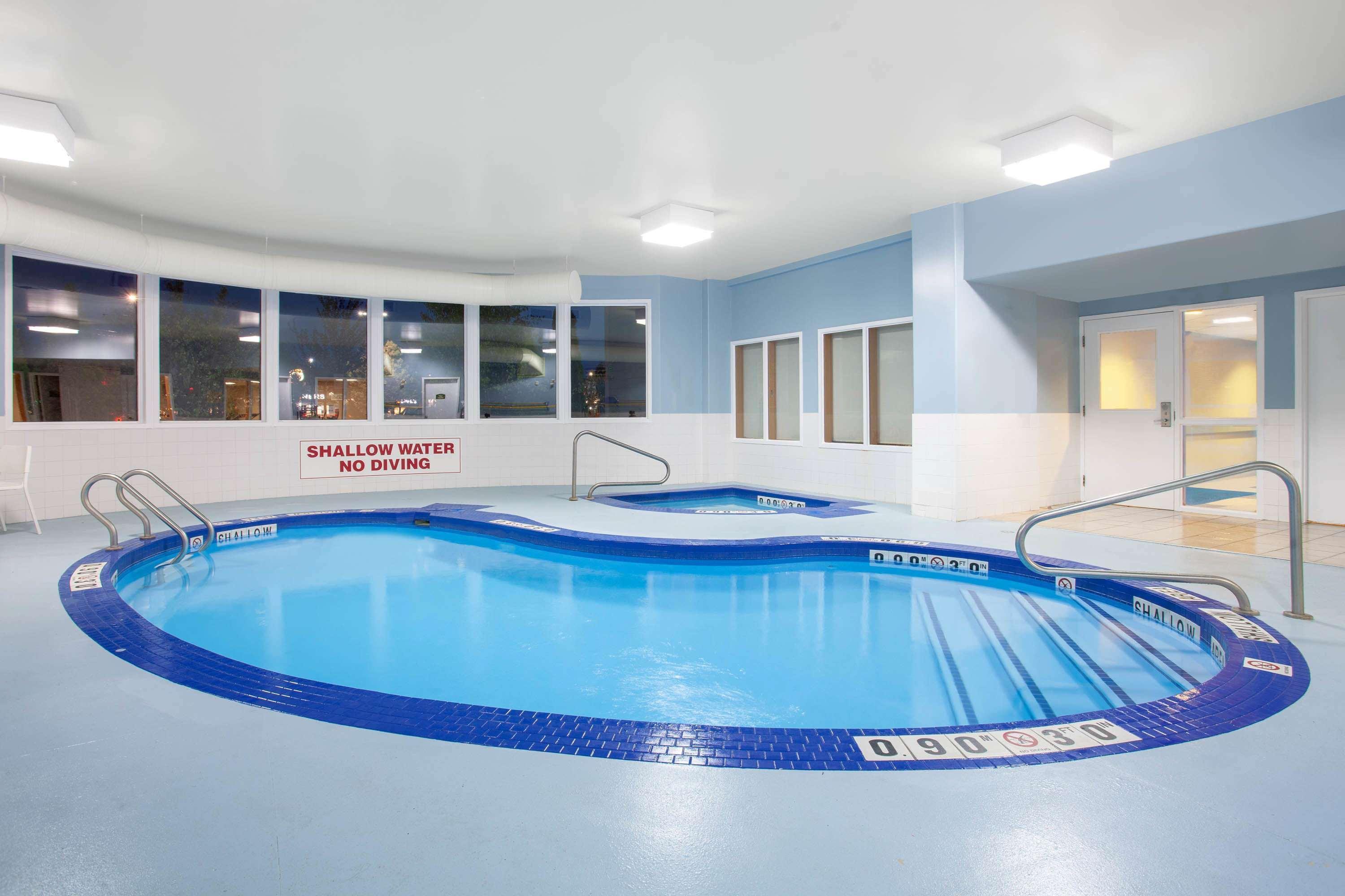 Super 8 By Wyndham 3*
