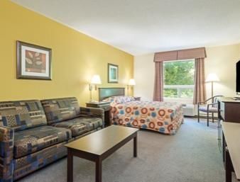 Hotel Super 8 By Wyndham Midland