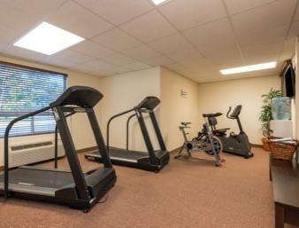 Super 8 By Wyndham Midland