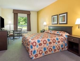 Hotel Super 8 By Wyndham 3*