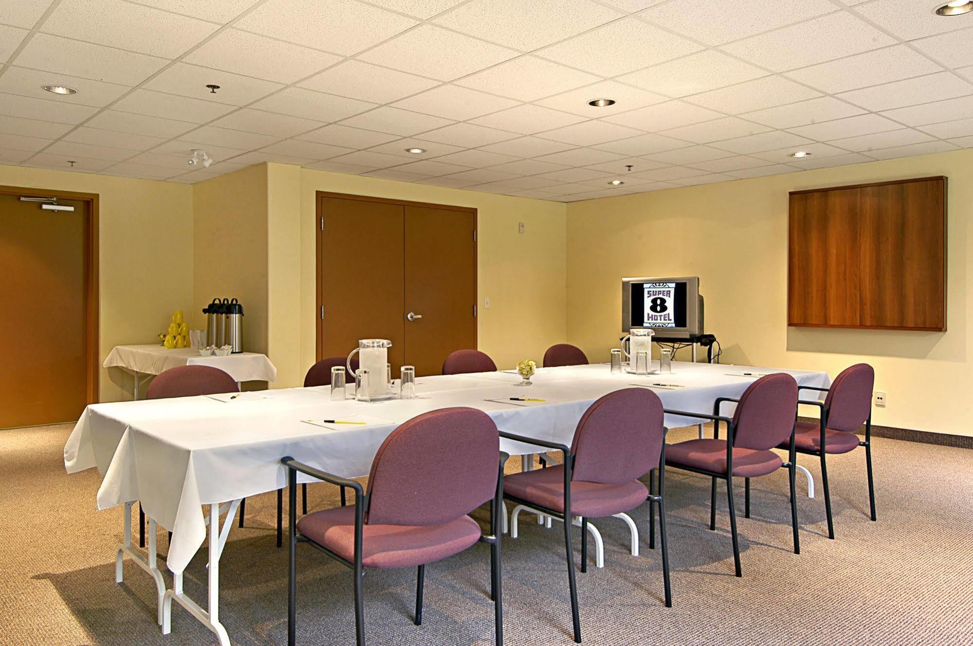 Hotel Super 8 By Wyndham